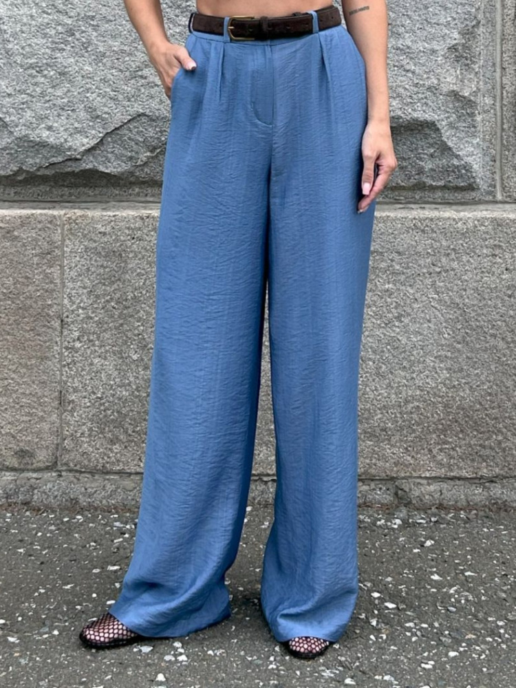 Женские брюки оттенок Лазурь